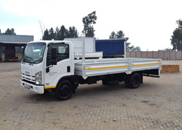 2021 Isuzu NQR 500 AMT Dropside truck