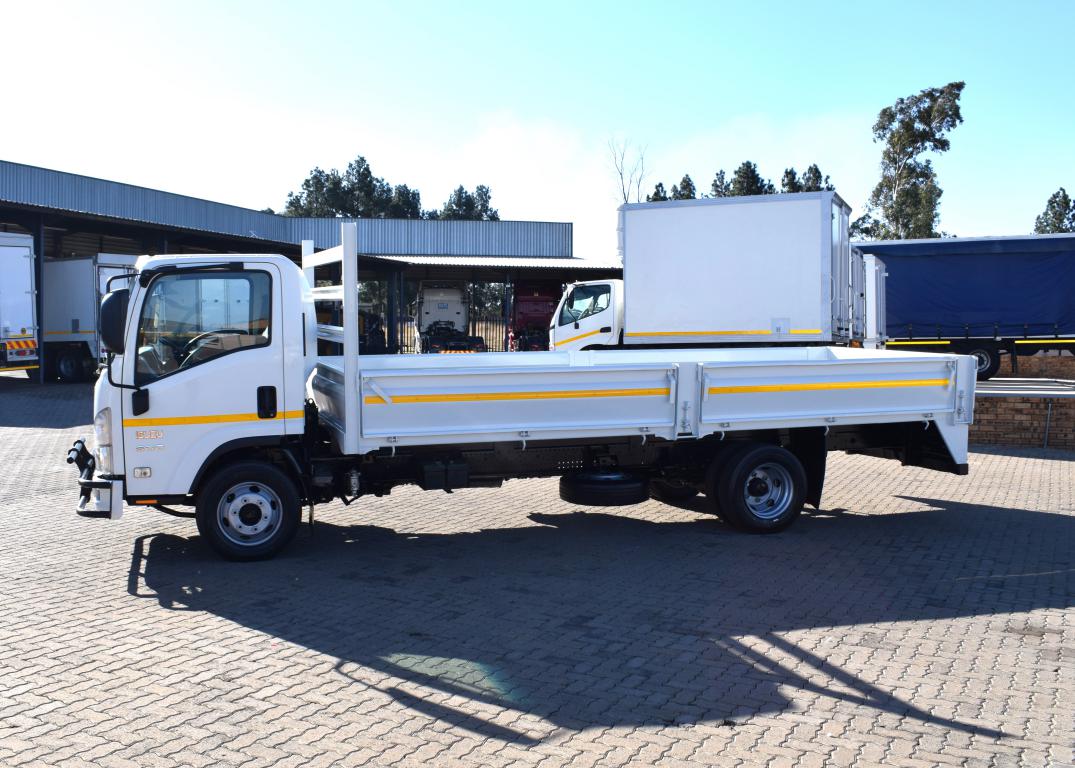 2023 Isuzu NQR 500 Dropside Truck
