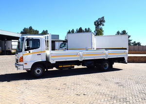 2023 Hino 500 Series 1018 (AT5) DROPSIDE TRUCK