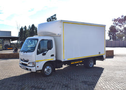 2017 Hino 300 Series 614 LWB (AW3) VOLUME BODY TRUCK