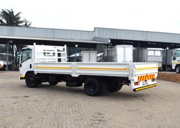 2021 Isuzu NQR 500 AMT Dropside truck