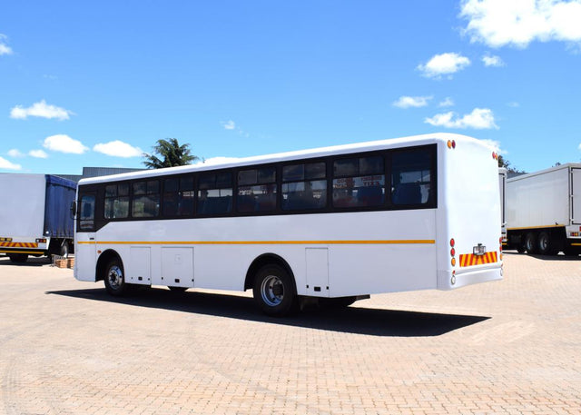 2016 Nissan UD 80D 50-seater bus