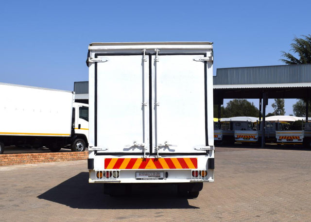 2005 Toyota Dyna 7-145 Curtain Side Truck