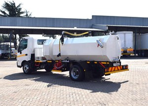 2015 Hino 300 Series 814 Honey Sucker Truck