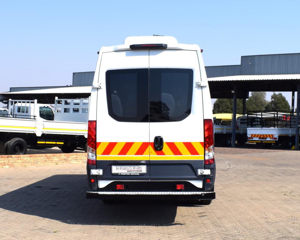 2019 Iveco DAILY 65C15V18 26-SEATER BUS