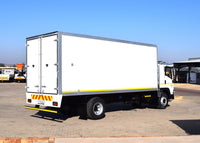 2017 Isuzu FTR 850 Refrigerated Body Truck