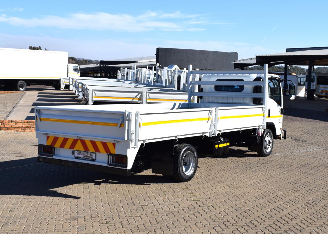 2023 Isuzu NQR 500 Dropside Truck
