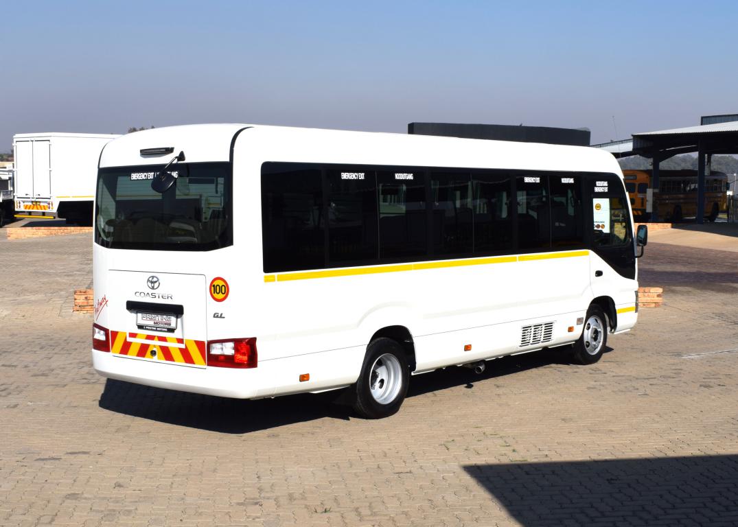 2025 Toyota Coaster 2.8D GL A/T