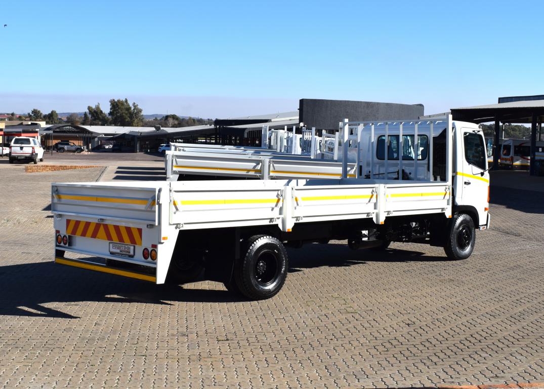2014 Hino 500 Series 1017 Dropside Truck