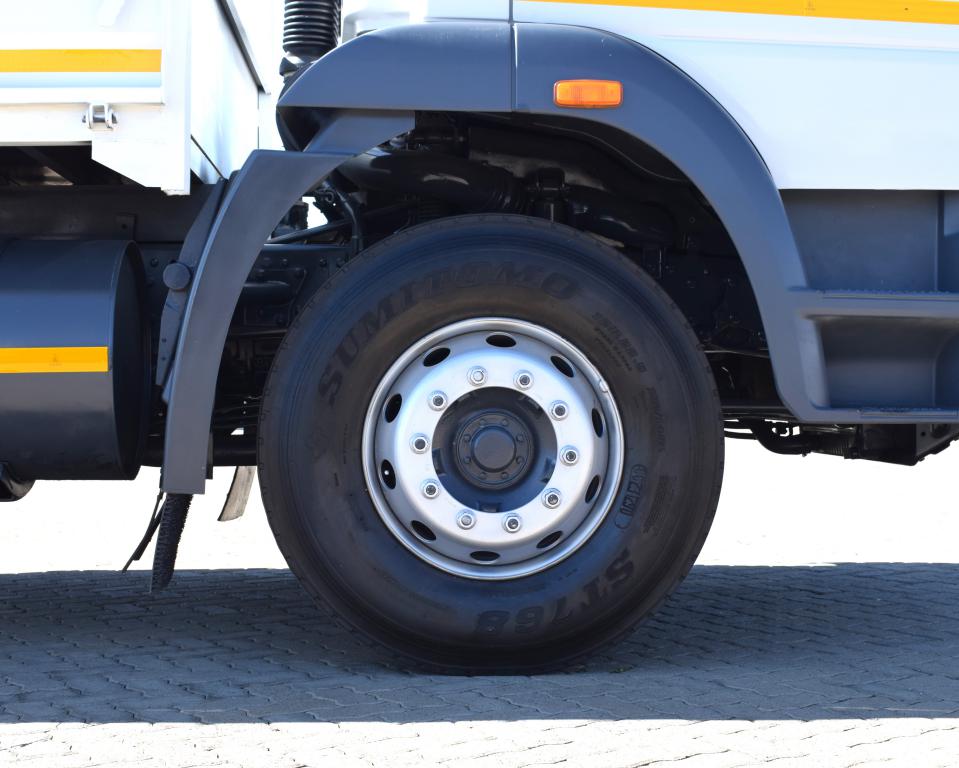 2018 Fuso FJ 16-23S Dropside Truck