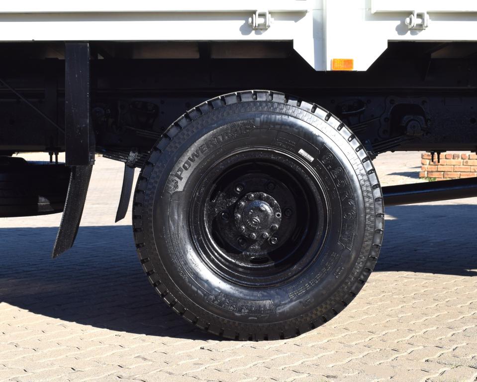 2014 Hino 500 Series 1017 Dropside Truck