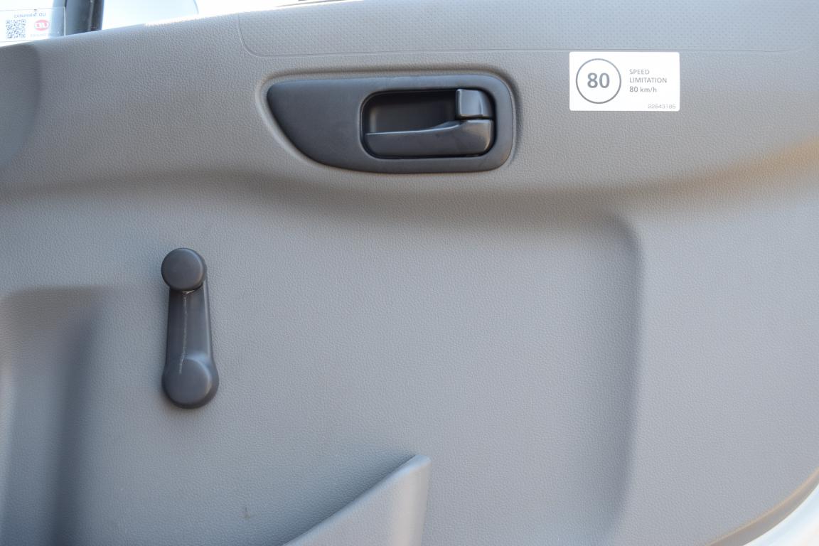 2024 UD CRONER PKE 250 Curtain Side Truck