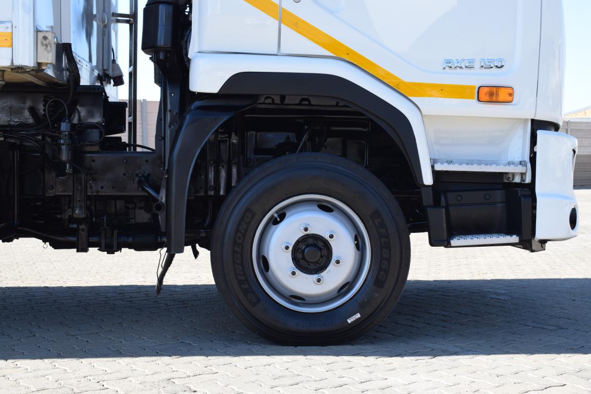 2021 UD KUZER RKE 150 REFRIGERATED BODY & TAIL LIFT