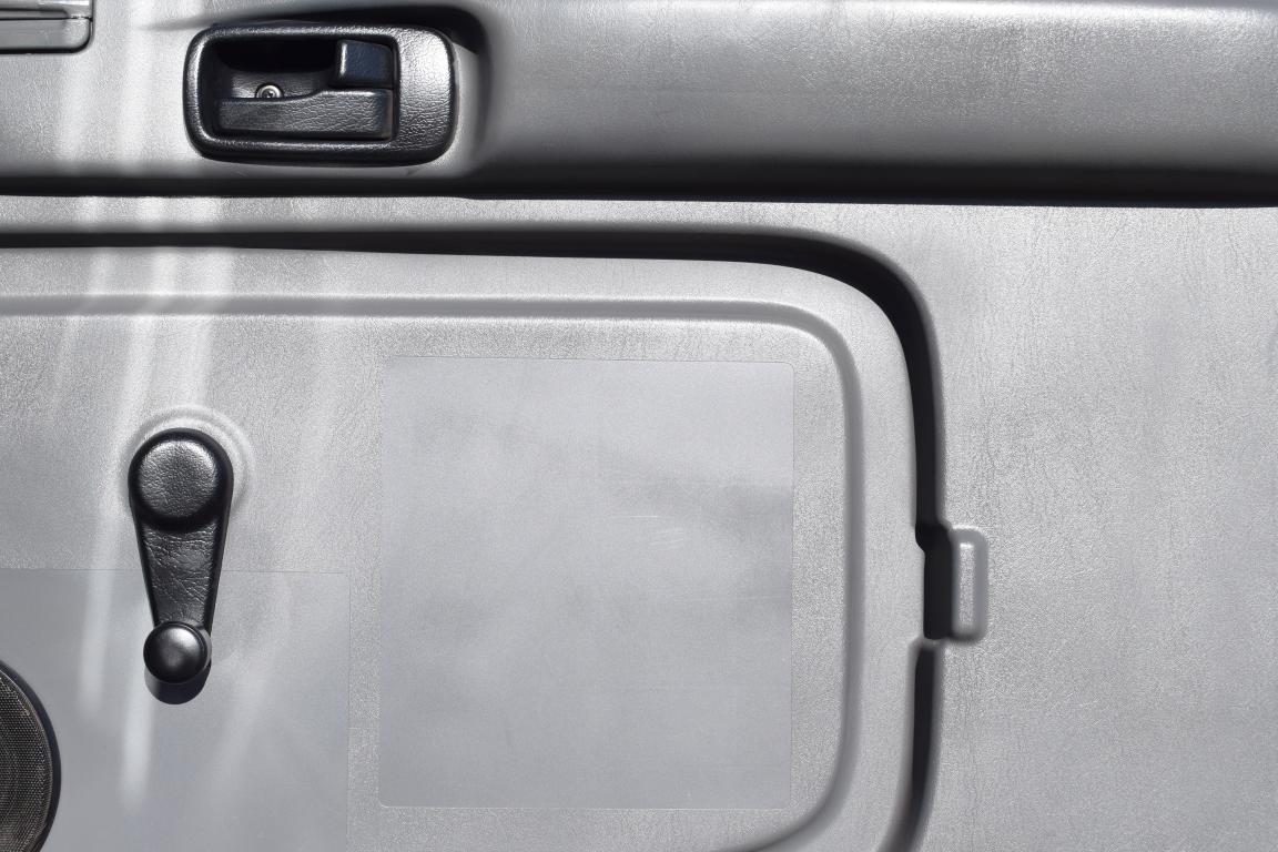 2013 Isuzu FSR 700 CRANE TRUCK