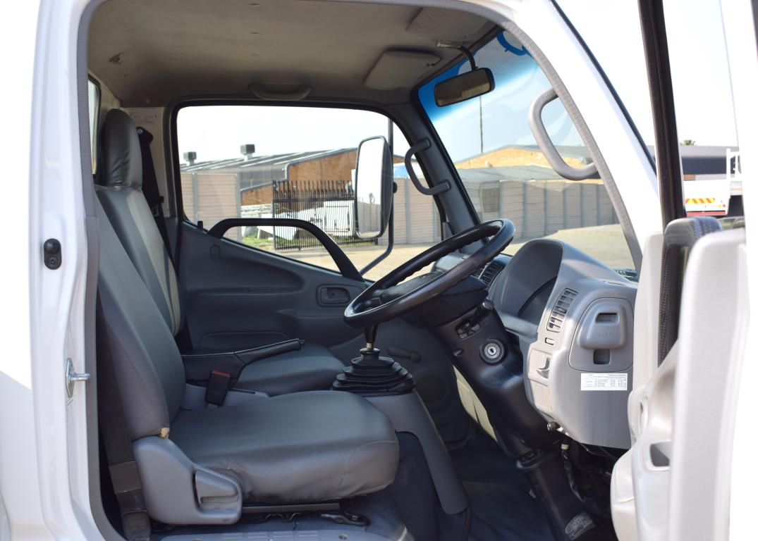 2016 Toyota Dyna 4-093 Dropside Driving School Truck