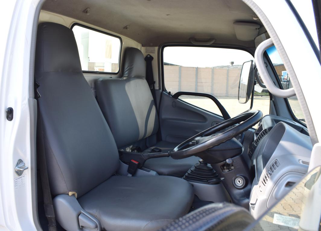 2016 Toyota Dyna 4-093 Dropside Driving School Truck