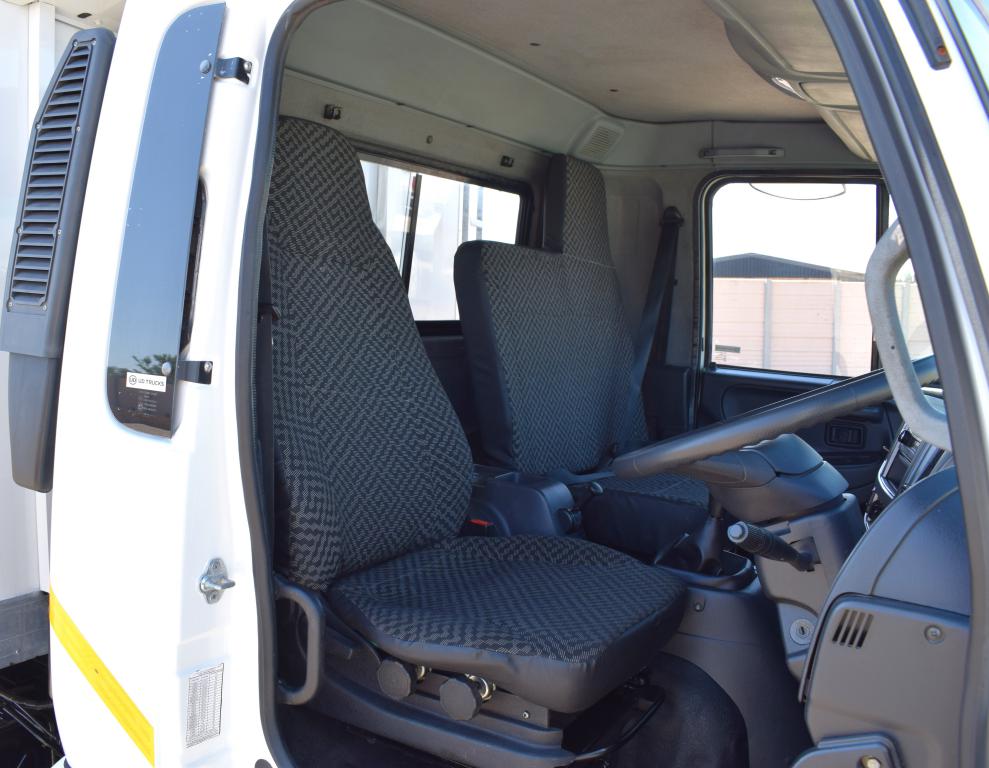 2021 UD KUZER RKE 150 REFRIGERATED BODY & TAIL LIFT