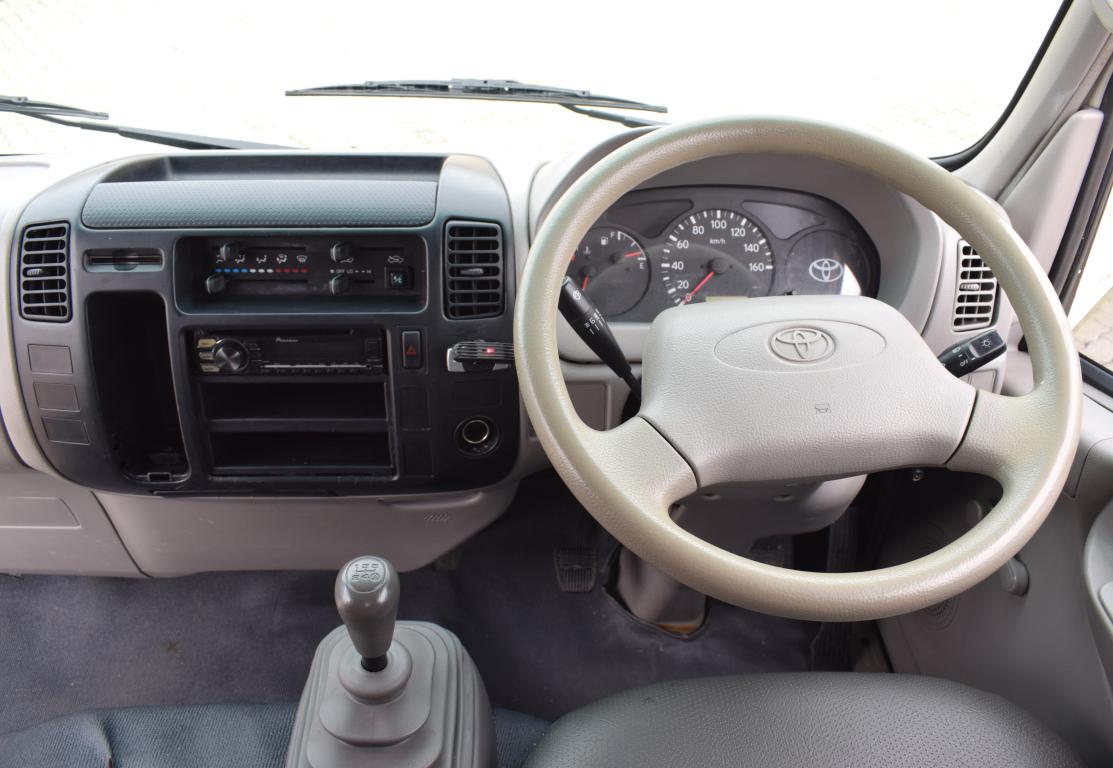 2015 Toyota Dyna 4-093 Dropside Driving School Truck