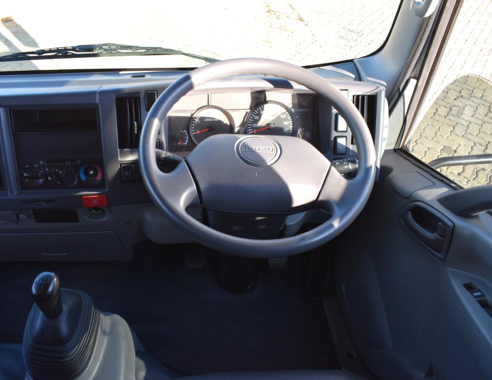 2022 Isuzu NPR 400 DROPSIDE TRUCK