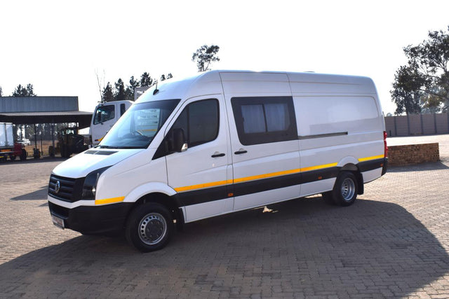 2015 VW Crafter 50 2.0 BiTDI HR 120 KW Mobile Clinic