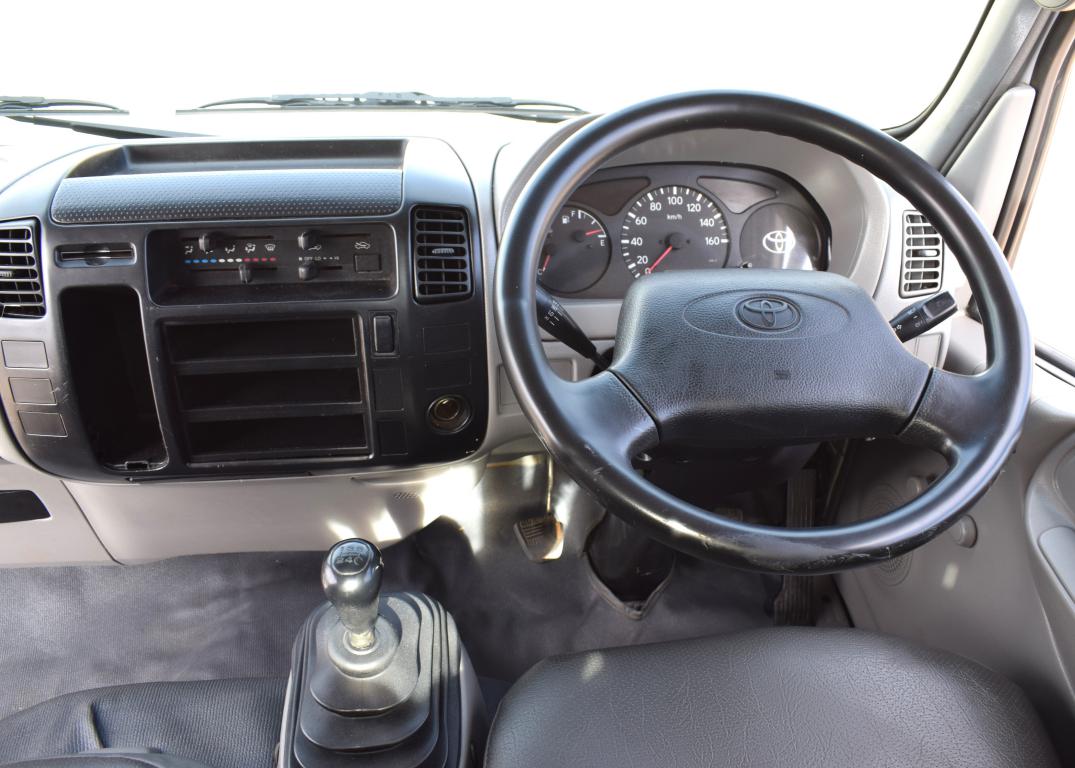 2016 Toyota Dyna 4-093 Dropside Driving School Truck