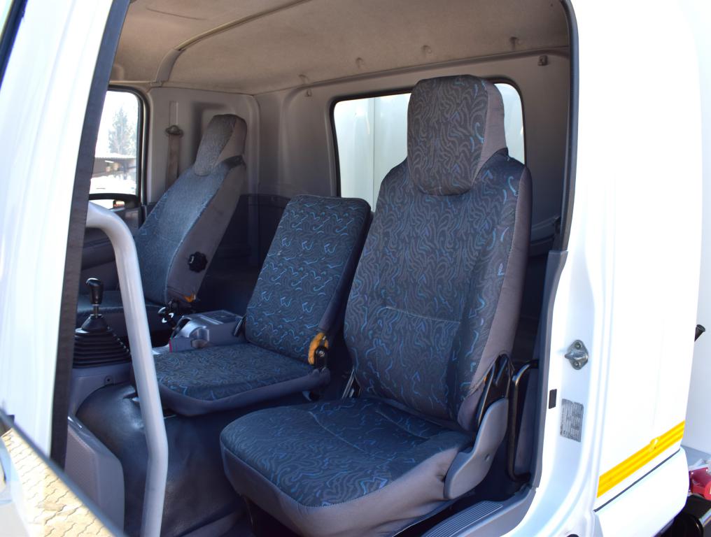 2017 Isuzu FTR 850 Refrigerated Body Truck