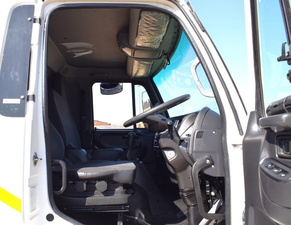 2023 UD KUZER RKE 150 (MO4/D04) 4X2 Curtain Side Truck