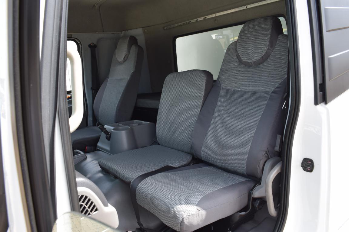 2017 UD QUESTER CKE 280 (E34) Volume Body Truck