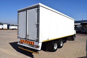 2012 Nissan UD 90 Volume Body Truck