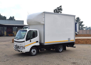 2015 Toyota Dyna 4-093 VOLUME BODY TRUCK