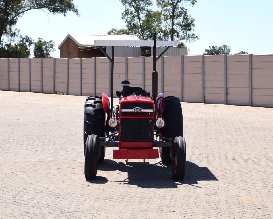 1977 Massey Ferguson 135 TRACTOR
