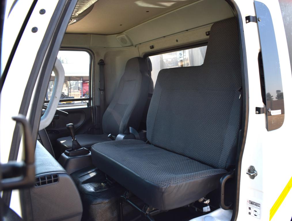 2023 UD KUZER RKE 150 (MO4/D04) 4X2 Curtain Side Truck