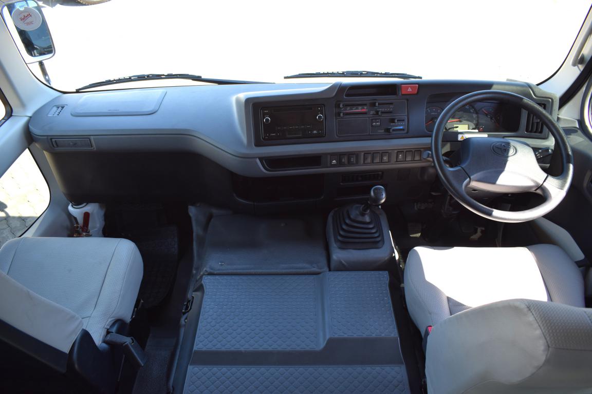 2025 Toyota Coaster 4.0D 23-SEATER BUS
