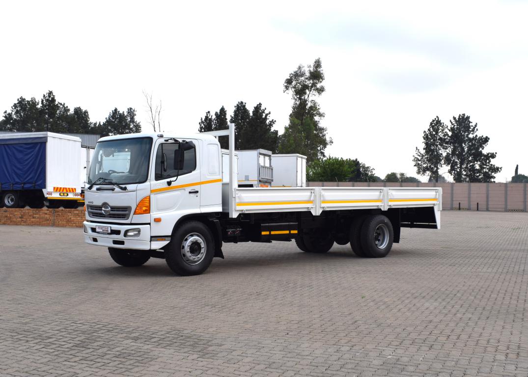 2011 Hino 500 Series 1626 DROPSIDE TRUCK