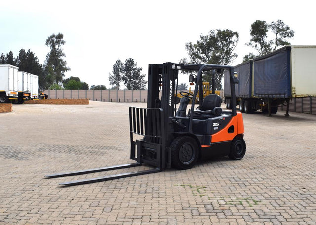 2010 Doosan D25 S-5 FORKLIFT