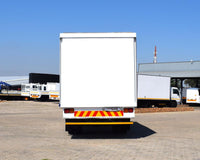 2015 Nissan UD 80 CURTAIN SIDE TRUCK