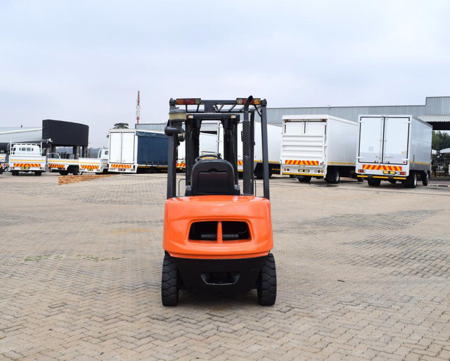 2010 Doosan D25 S-5 FORKLIFT