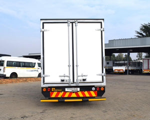 2015 Toyota Dyna 4-093 VOLUME BODY TRUCK