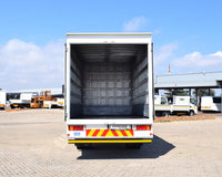 2024 UD KUZER RKE 150 VOLUME BODY TRUCK