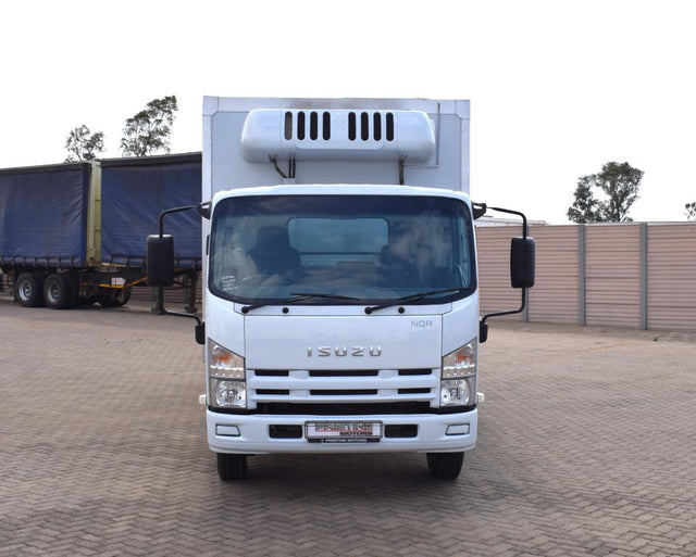 2012 Isuzu NQR 500 AMT REFRIGERATED BODY