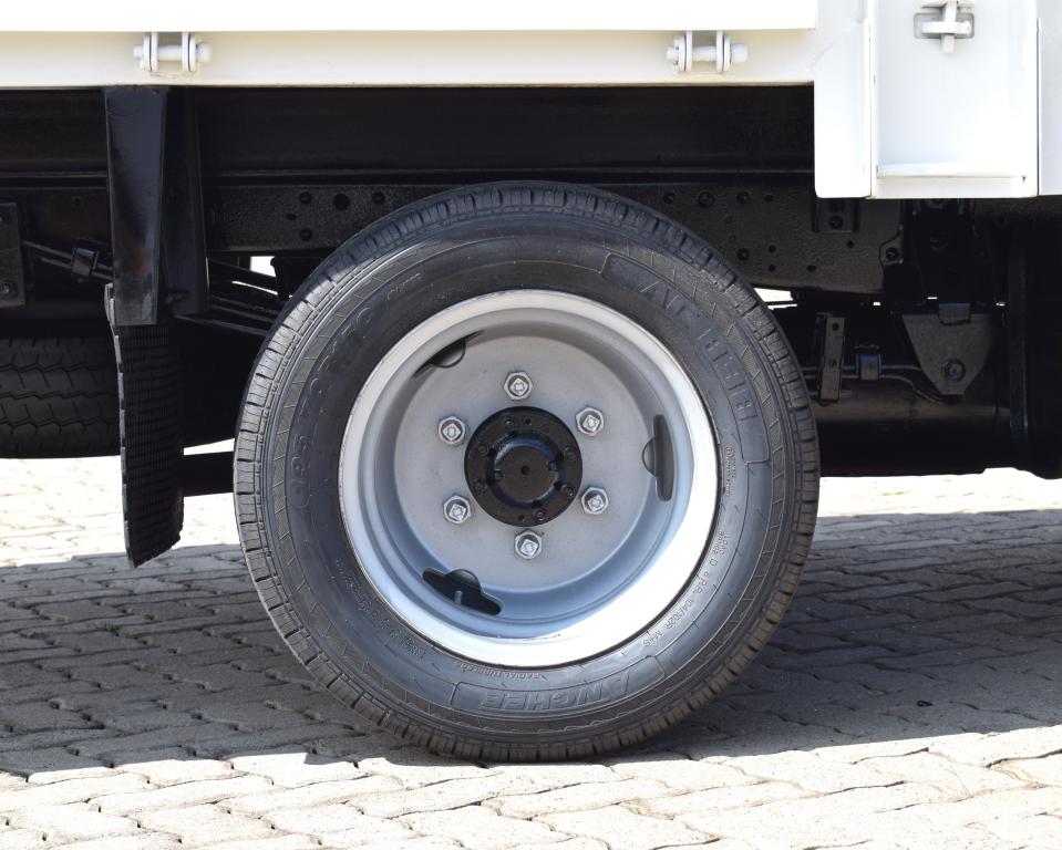 2020 Toyota Dyna 150 Dropside Truck