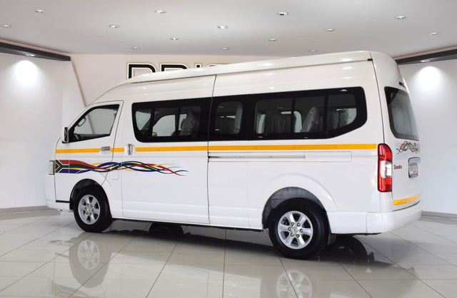 2015 BAW Sasuka 2.7i 16 Seater