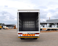 2024 UD KUZER RKE 150 VOLUME BODY TRUCK