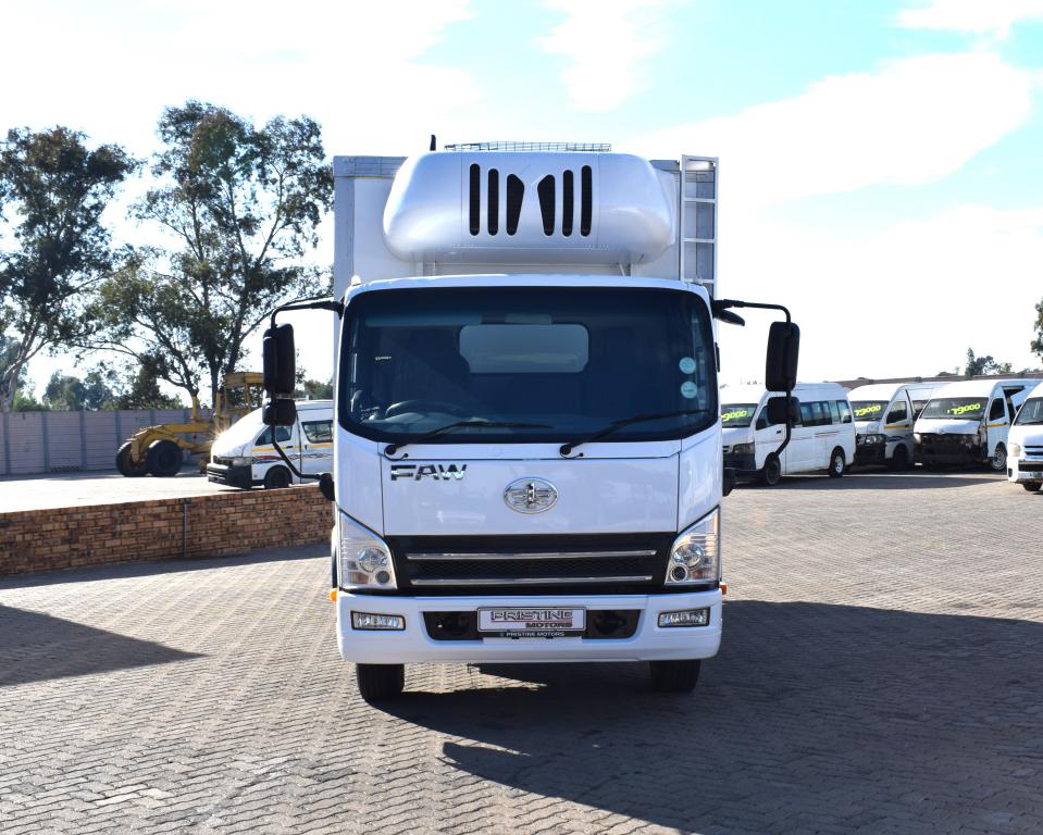 2023 FAW 8.140 FL Refrigerated Body Truck