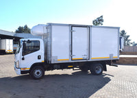 2023 FAW 8.140 FL Refrigerated Body Truck