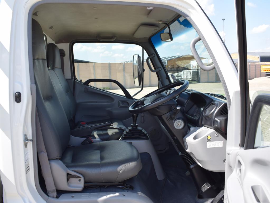 2020 Toyota Dyna 150 Dropside Truck