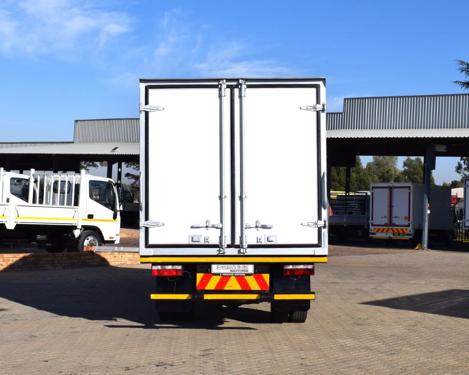 2023 FAW 8.140 FL Refrigerated Body Truck