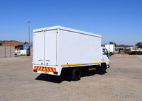 2008 Nissan UD 35 Volume Body Truck