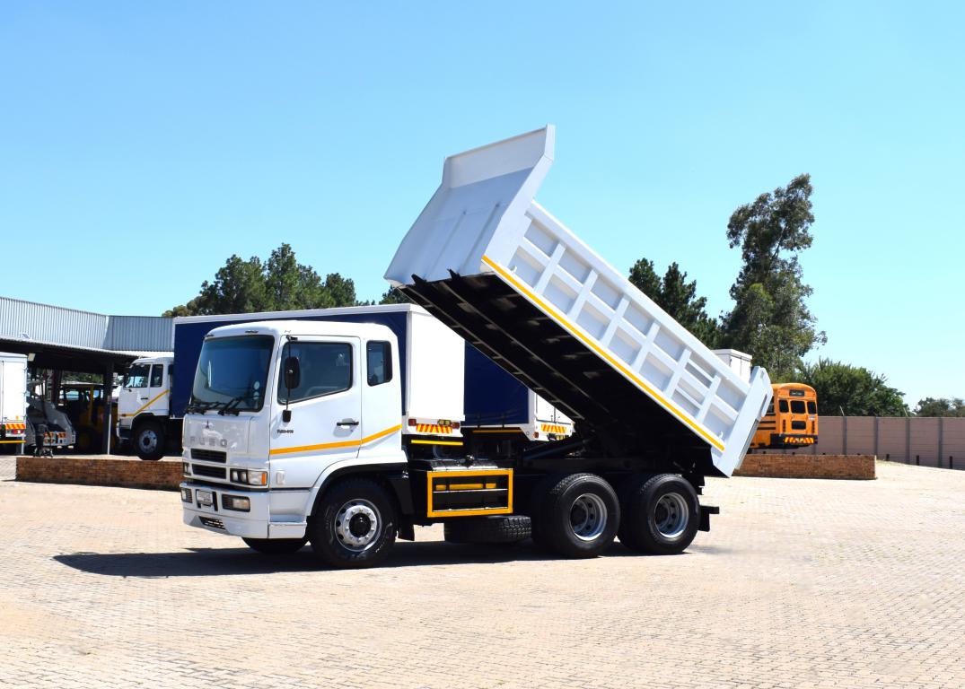 2008 Mitsubishi FUSO FV26-310 10 CUBIC TIPPER TRUCK