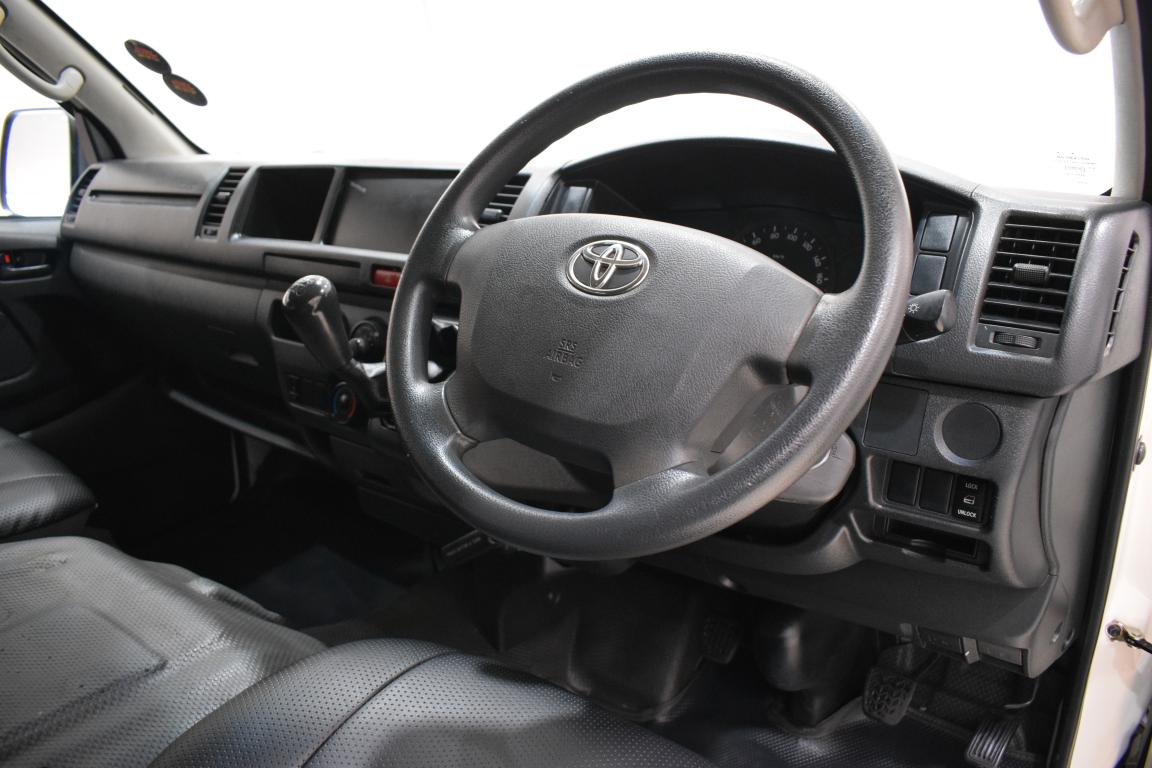 2023 Toyota Quantum 2.5D-4D Sesfikile